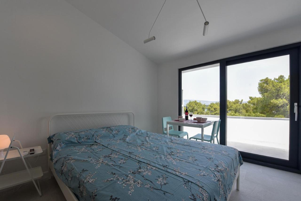 Lazaneo Seafront Apartments, Jelsa  Extérieur photo